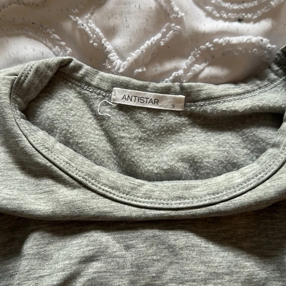 Women’s sweater - Picture 2 of 5